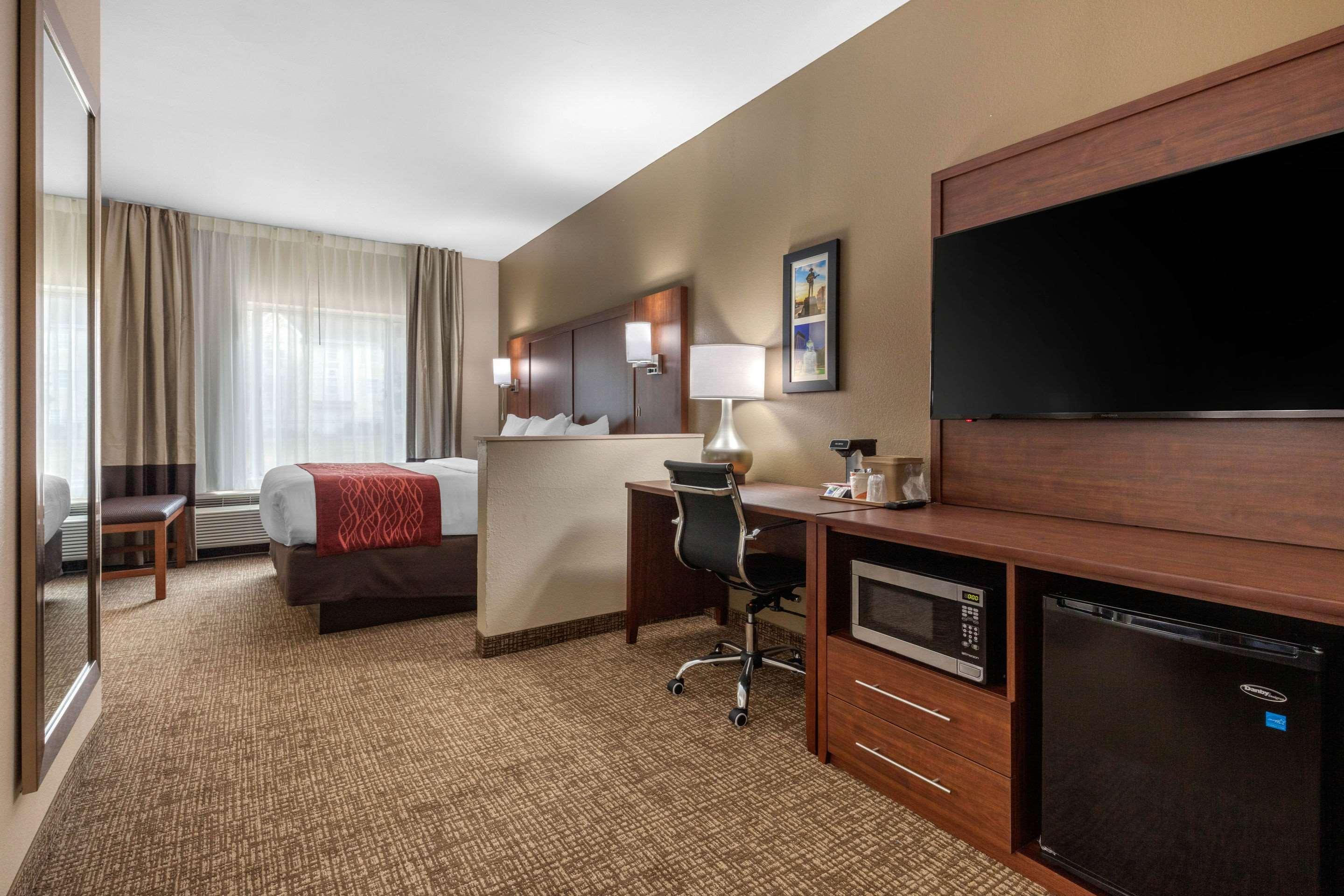 Hotel Comfort & East Carmichael Rd Montgomery
