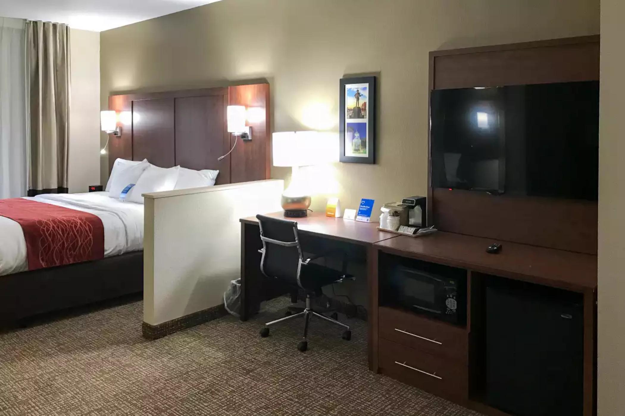 Hotel Comfort & East Carmichael Rd Montgomery