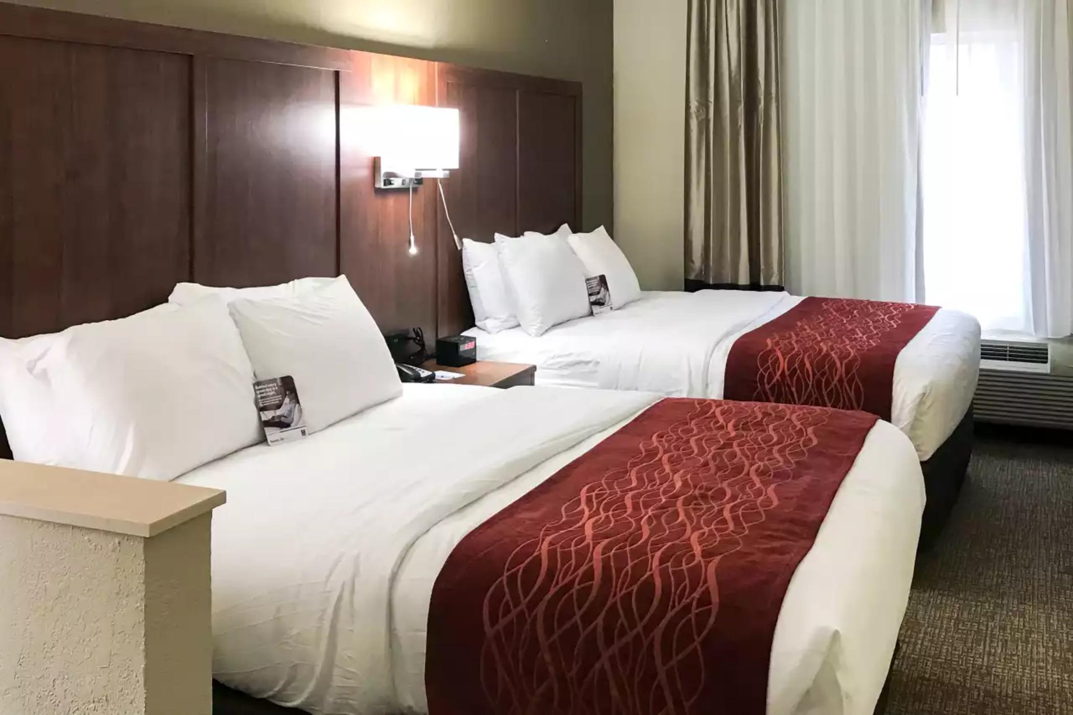 Comfort & East Carmichael Rd Hotel
