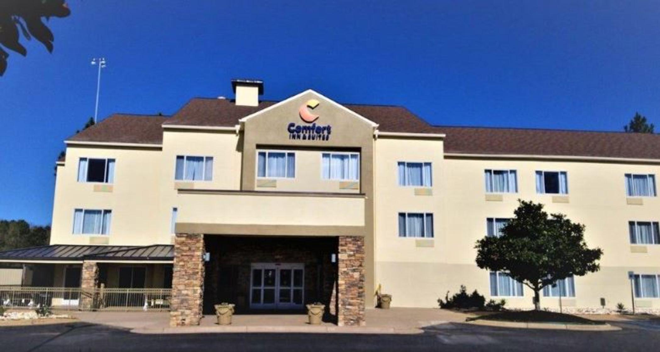 Hotel Comfort & East Carmichael Rd 2*